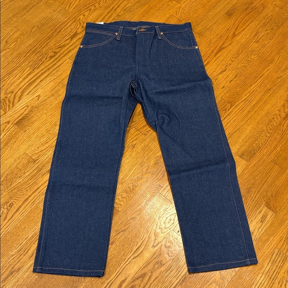 NWT 13MWZPW WRANGLER® COWBOY CUT® ORIGINAL FIT JEAN, 34x29 - Picture 3 of 10